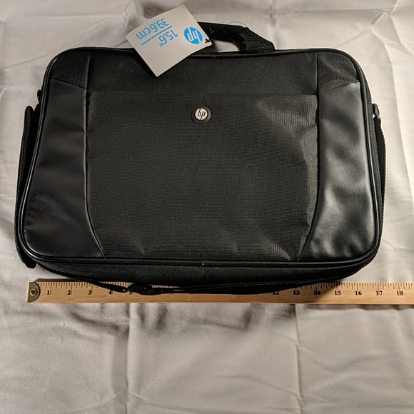 HP Essential Messenger 15.6" Notebook Laptop Case Bag (fits up to 15.6") - Picture 9 of 10